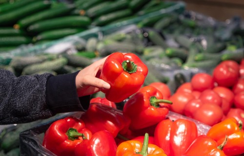 LOSP: Patlaban nav novērojama situācijas uzlabošanās produktu izcelsmes norādīšanai veikalos